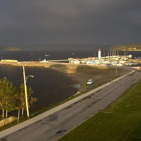 Motel Royal Cabano Экстерьер фото